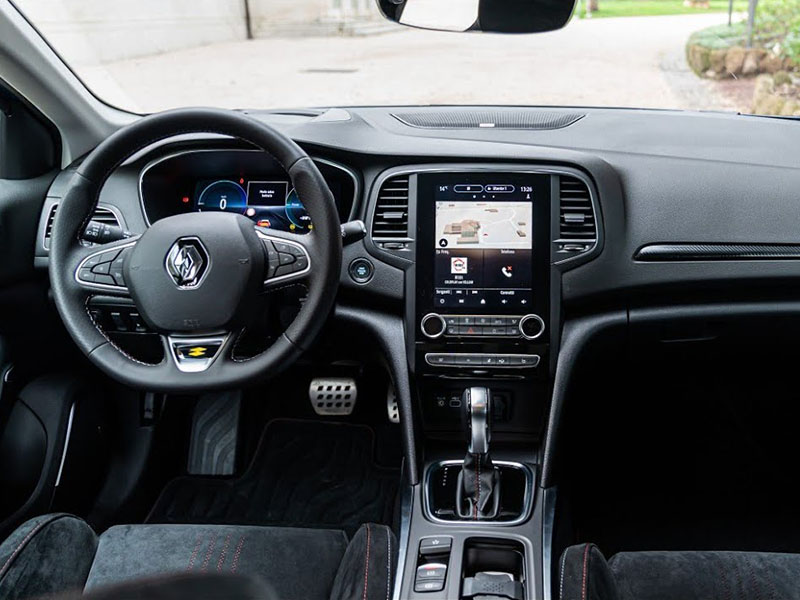 ᐈ Comment récupérer le code radio Renault Mégane ?
